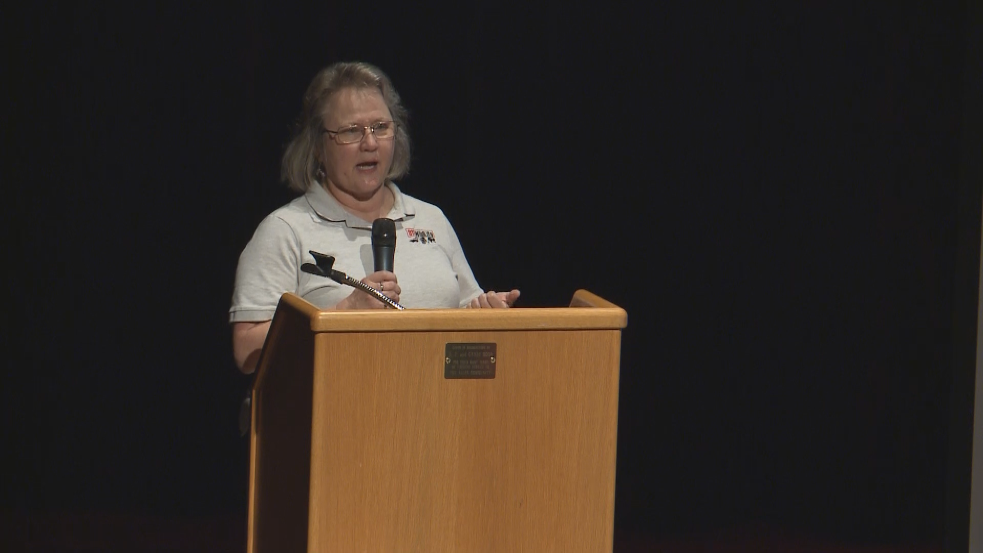 Thumbnail image for Bobcats & Coyotes: Situations & Solutions